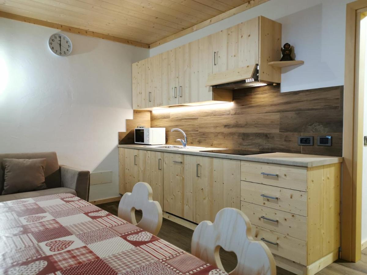 App Col Di Lana - Agriturismo La Majon Da Col Colle Santa Lucia Bagian luar foto